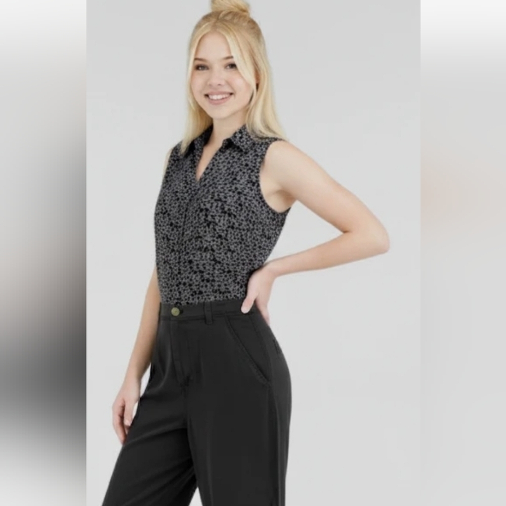 NEW Michael Michael Kors Sleeveless Black & Grey Logo Blouse Size XS